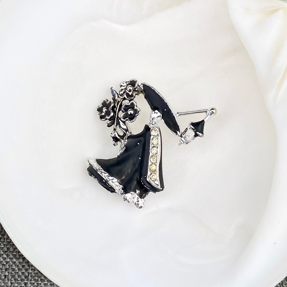 VINTAGE Mourning Pin Death Remember Honoring Brooch - Picture 1 of 5